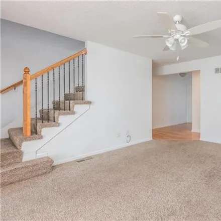 Image 7 - 13013 Washington Court, Kansas City, KS 66109, USA - Townhouse for sale