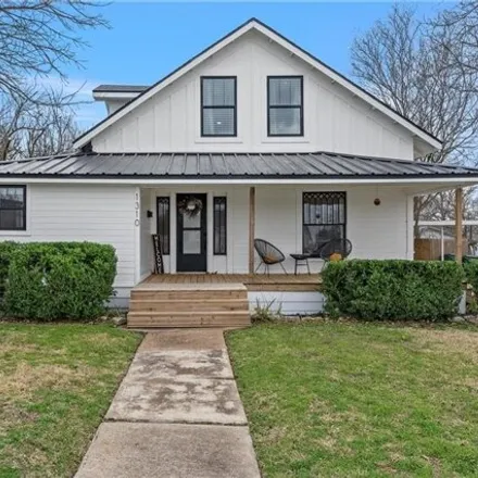 Image 2 - 1372 East Texas Avenue, Mart, McLennan County, TX 76664, USA - House for sale