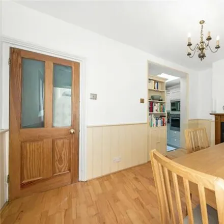 Image 3 - Maidenstone Hill, London, SE10 8TQ, United Kingdom - Townhouse for sale