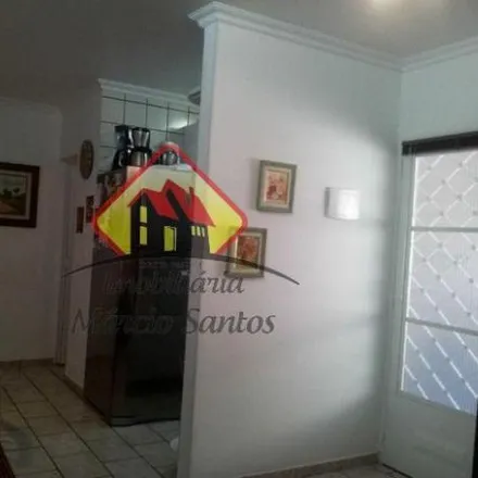 Buy this 2 bed house on Rua Doutor Granadeiro Guimarães in Quiririm, Taubaté - SP
