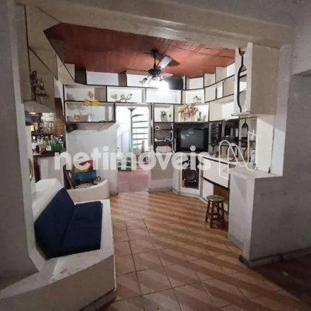 Buy this 5 bed house on Avenida Pedro Olímpio da Fonseca in Eldorado, Contagem - MG