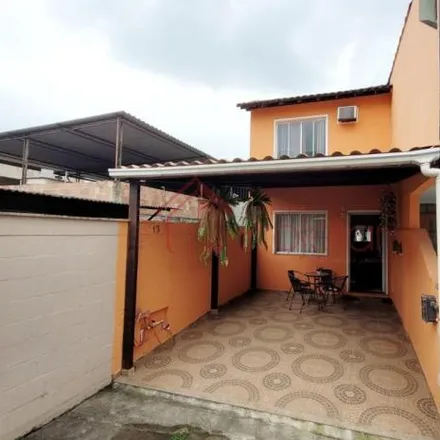 Buy this 2 bed house on Avenida Abílio Augusto Távora in Jardim Alvorada, Nova Iguaçu - RJ