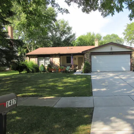 Image 2 - 1417 Briarwood Drive, Naperville, IL 60540, USA - House for sale