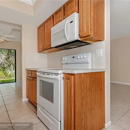 Image 9 - 9975 West Atlantic Boulevard, Coral Springs, FL 33071, USA - Townhouse for rent