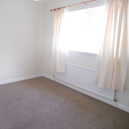 Image 7 - Laburnum Way, Penarth, CF64 3NF, United Kingdom - Apartment for rent