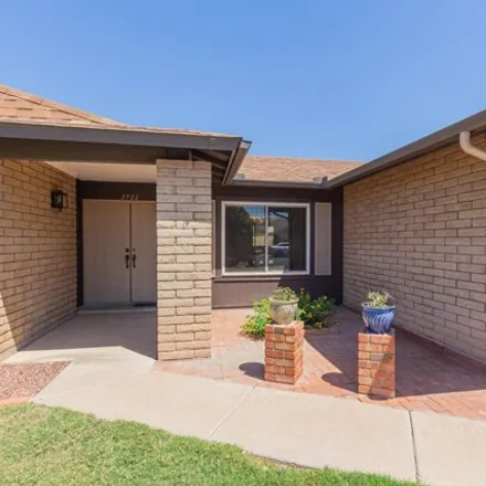 Buy this 4 bed house on 2722 West Monte Avenue in Mesa, AZ 85202