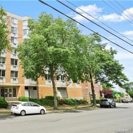 Rent this 1 bed condo on 14 Nosband Avenue in City of White Plains, NY 10605
