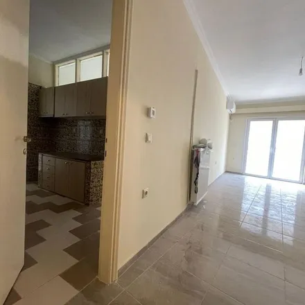Rent this 3 bed apartment on Αλεξανδρείας 81 in Thessaloniki Municipal Unit, Greece