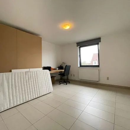 Rent this 3 bed apartment on Hubert van de Vijverstraat 10 in 9160 Lokeren, Belgium