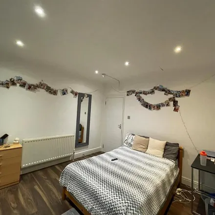 Rent this 1 bed room on St Mary's Crescent in London, NW4 4LJ