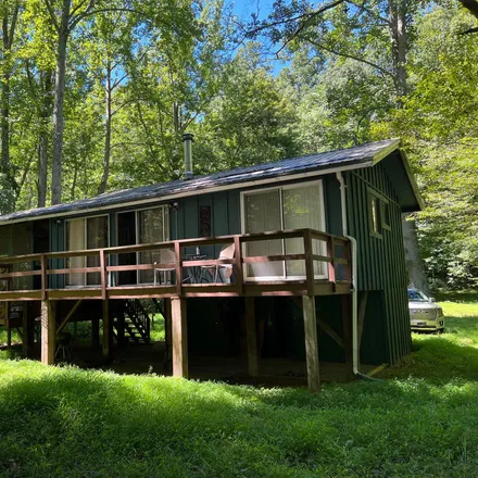 Buy this 2 bed house on 499 Dewdrop Lane in Berkeley County, WV 25427
