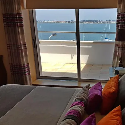 Rent this 3 bed apartment on Ílhavo in Aveiro, Portugal