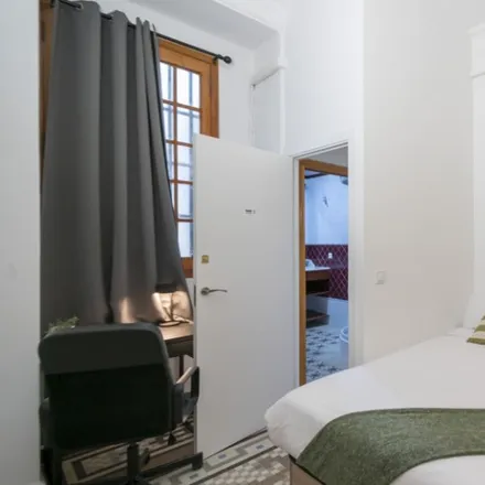 Rent this 7 bed room on Tommy Mel's in Carrer del Convent de Santa Clara, 8