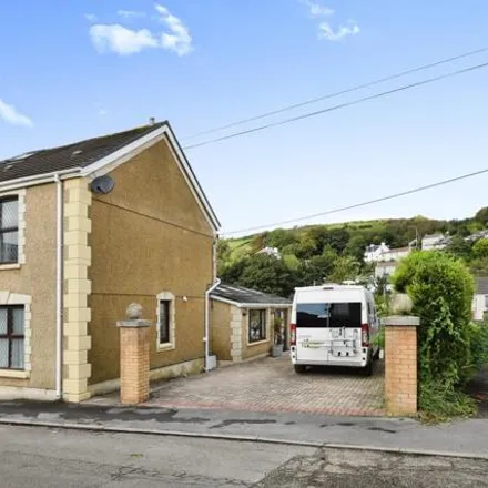 Buy this 3 bed duplex on Erw Terrace in Graig, SA16 0DA