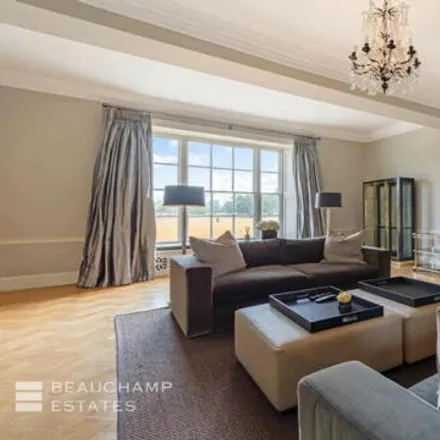 Buy this 7 bed house on Presbury House in Campbell Road, London