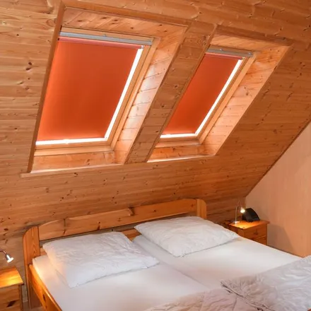 Rent this 2 bed house on Friedrichskoog in Spitze, Koogstraße