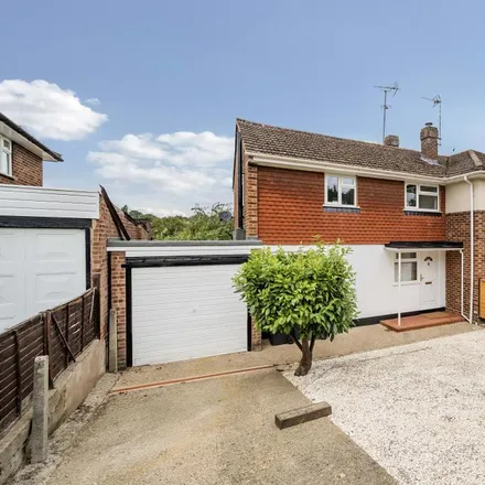 Image 1 - Fircroft Close, Reading, RG31 6LQ, United Kingdom - Duplex for rent