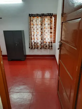 Rent this 1 bed house on unnamed road in Elamkulam, Ernakulam - 682020