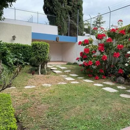 Buy this 5 bed house on Avenida Netzahualcoyotl 327 in Ciudad del Sol, 45086 Zapopan