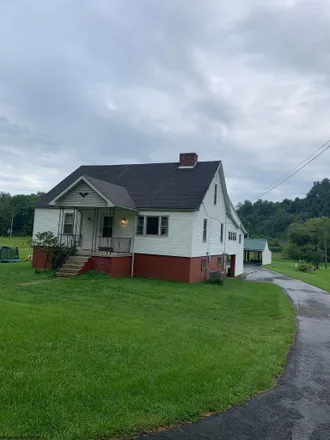 Image 2 - 410 Staunton & Parkersburg Turnpike, Buckhannon, WV 26201, USA - House for sale