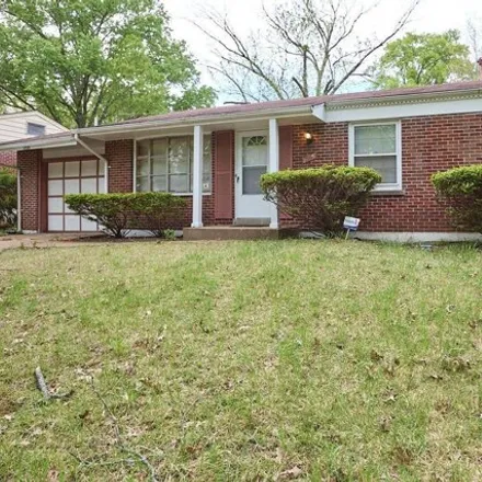 Buy this 3 bed house on 1725 Bradshaw Drive in Dellwood, Saint Louis County
