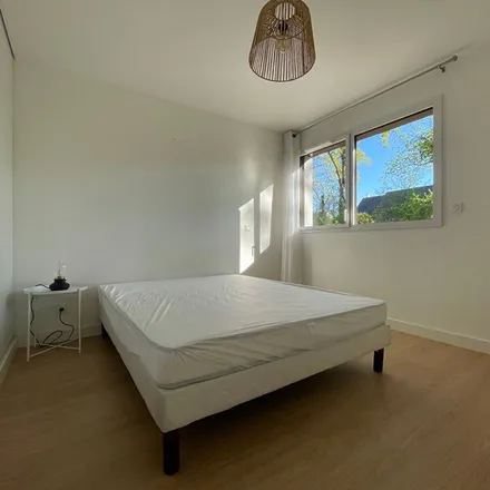 Rent this 2 bed apartment on 2 Rue de la Chevalerie in 44300 Nantes, France