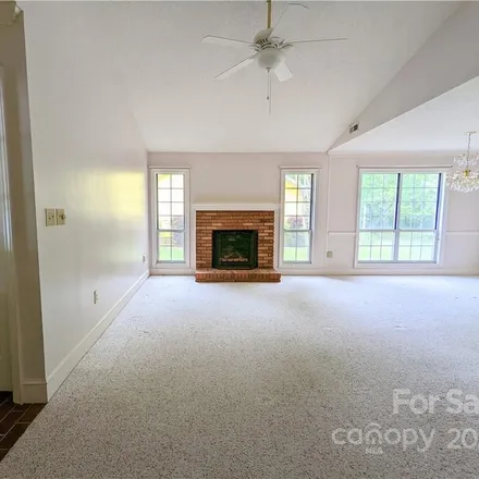 Image 9 - 353 Mullberry Village Lane, York County, SC 29715, USA - Condo for sale