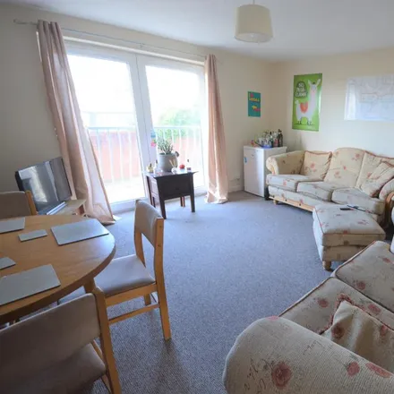 Rent this 2 bed apartment on St. Helen's Crescent in Swansea, SA1 4NG