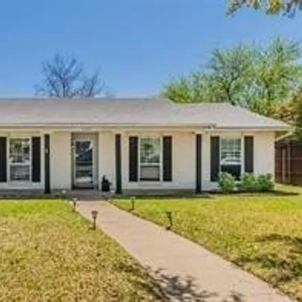 Rent this 3 bed house on 1514 Cherokee Trl in Plano, Texas