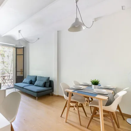 Image 4 - Carrer Lope de Vega, 117, 08005 Barcelona, Spain - Apartment for rent