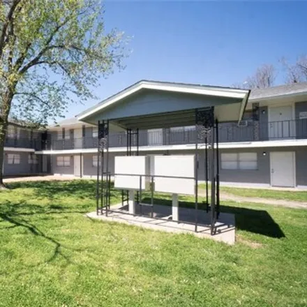 Rent this 1 bed apartment on 2819 Southwest 42nd Street in Oklahoma City, OK 73119