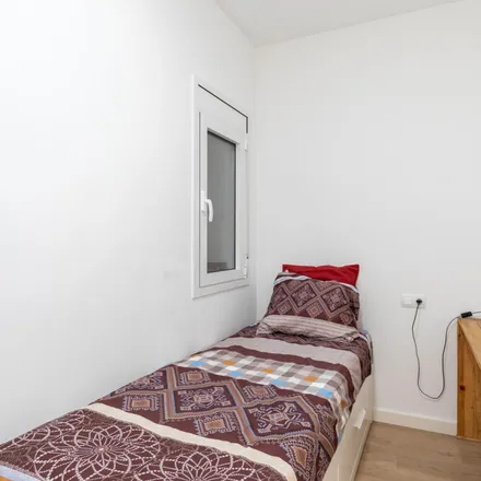 Rent this 3 bed apartment on Avinguda del Coll del Portell in 35, 08001 Barcelona