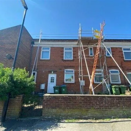 Image 4 - 52 Janson Road, Southampton, SO15 5GQ, United Kingdom - Apartment for rent