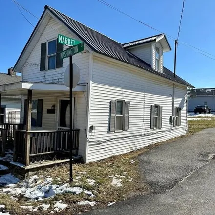 Buy this 2 bed house on 298 Market Street in Strattanville, Clarion County