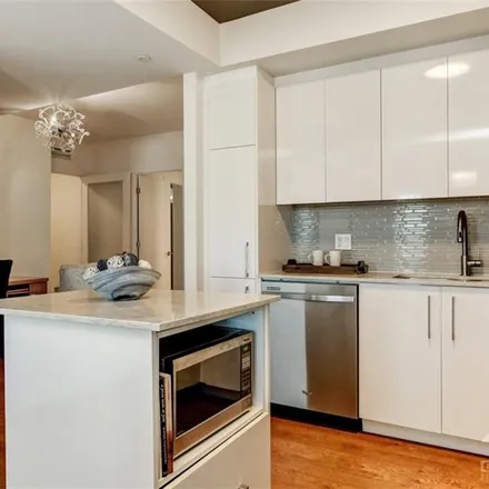 Image 9 - Minto Beechwood, 409 MacKay Street, Ottawa, ON K1M 1M1, Canada - Apartment for sale