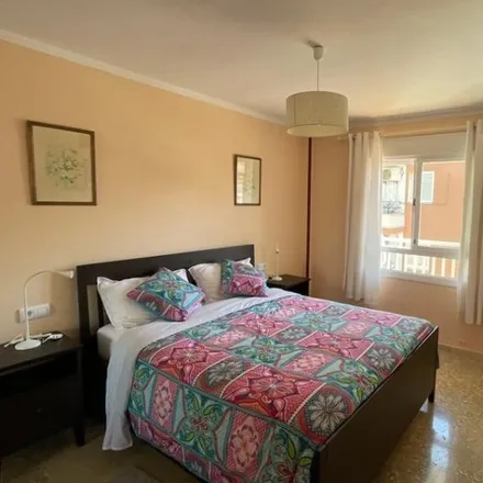 Rent this 3 bed room on Lacolada in Carrer de César, 3