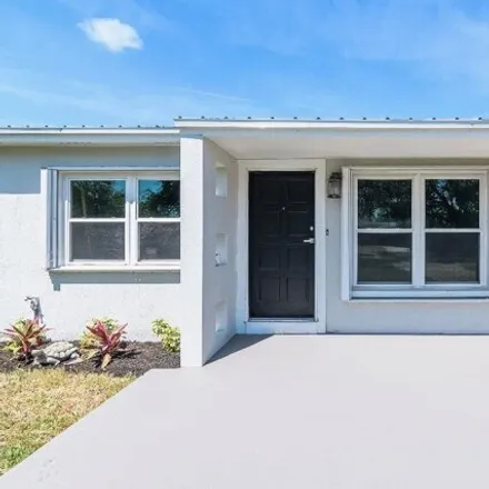 Image 2 - 186 Egret Drive, South Patrick Shores, Brevard County, FL 32937, USA - House for sale