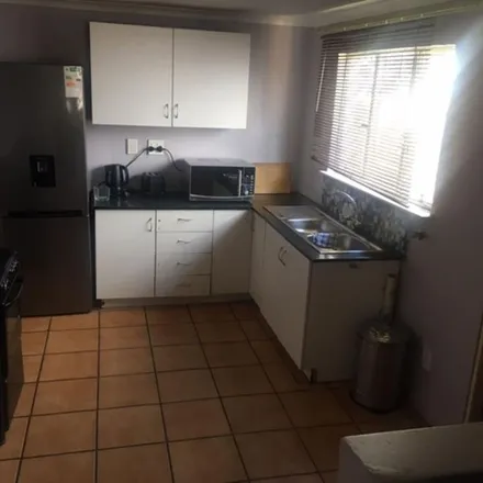 Image 6 - Rustig Avenue West, Terenure, Gauteng, 1621, South Africa - Apartment for rent