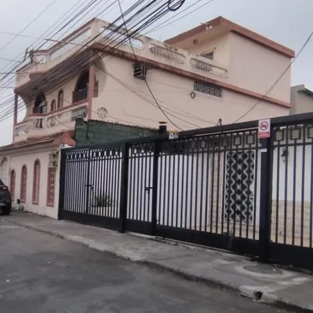 Rent this 3 bed apartment on Chacras in 090501, Guayaquil