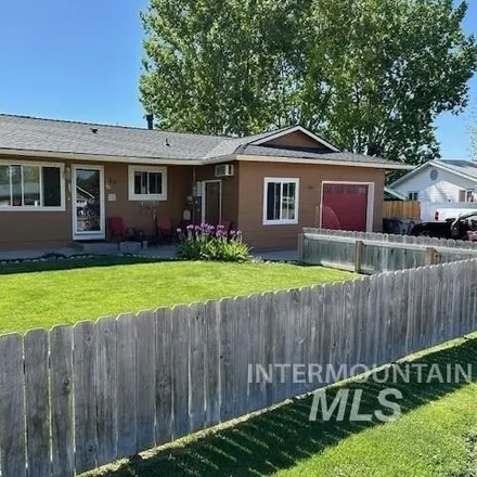 Buy this 3 bed house on 63 N Liberty Dr in Nampa, Idaho