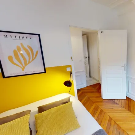 Rent this 4 bed room on 9 Rue de l'Aqueduc in 75010 Paris, France