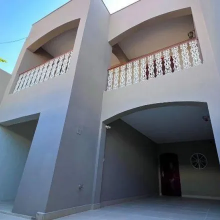 Buy this 3 bed house on Centro Histórico da Cidade de Itu in Rua Alagoas, Bairro Brasil