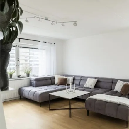 Rent this 3 bed condo on Aktrisgatan 6 in 215 85 Malmo, Sweden