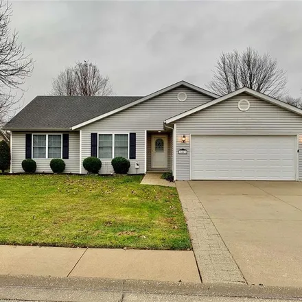 Rent this 3 bed house on 1463 Kingsley Drive in Shiloh, IL 62269