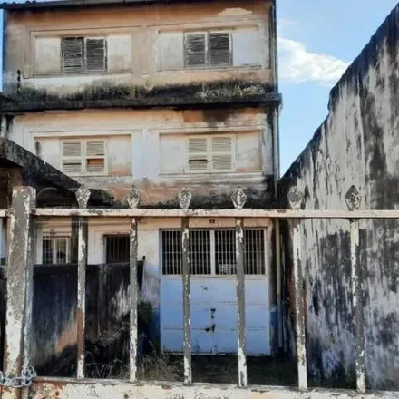 Buy this 1 bed house on Rua Geminiano Costa in Núcleo Residencial Sílvio Vilari, São Carlos - SP