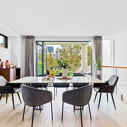 Image 4 - Spruson Street, Neutral Bay NSW 2089, Australia - Apartment for rent