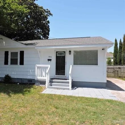 Rent this 3 bed house on 1518 East Cervantes Street in Pensacola, FL 32501