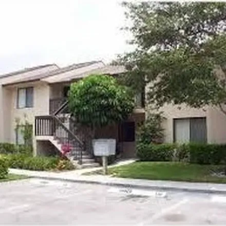 Image 4 - 6693 Palmetto Circle South, Palm Beach County, FL 33433, USA - Apartment for rent
