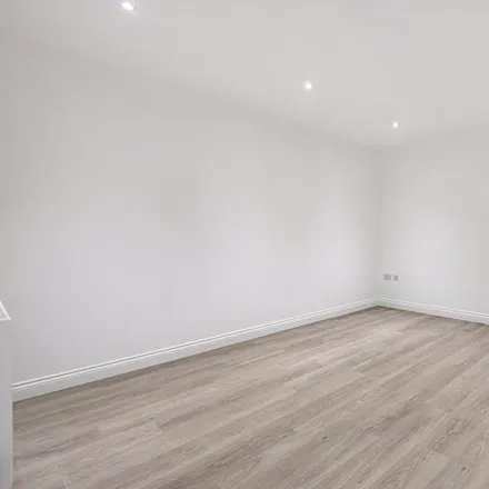 Rent this 1 bed apartment on Waterstones in Church Street, London