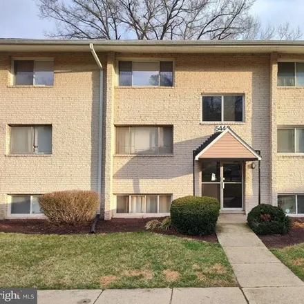 Buy this 3 bed condo on unnamed road in New Carrollton, MD 20784